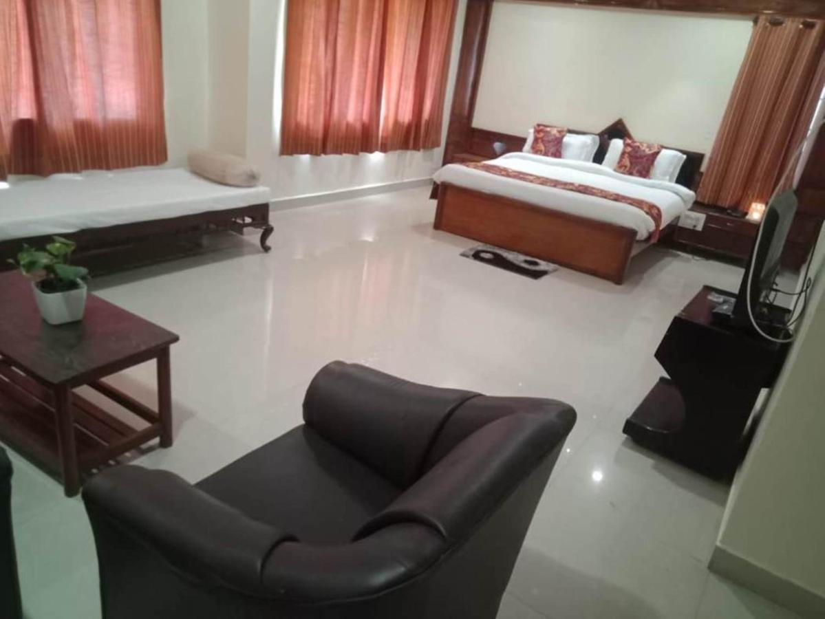 Hotel Vijaya Residency Anakapalle Экстерьер фото